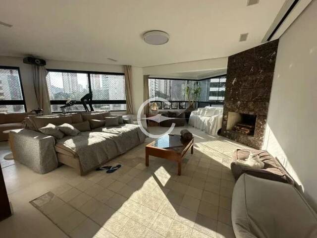 Venda em Vila Andrade - São Paulo